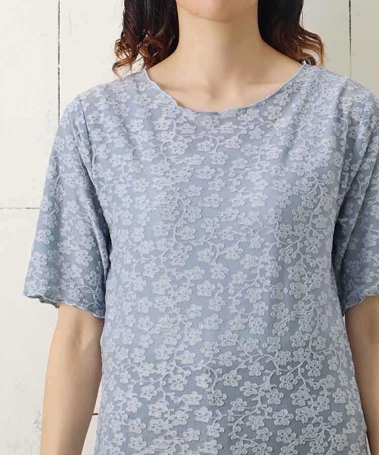 フラワーシアークルーネックTシャツ