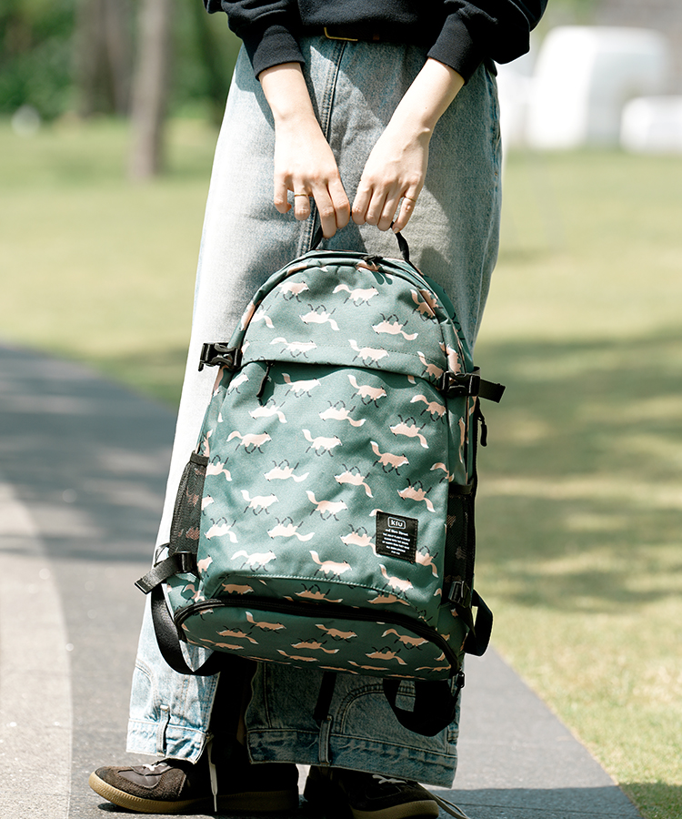 【KiU and BleuBleuet】KiU600Dバッグパック