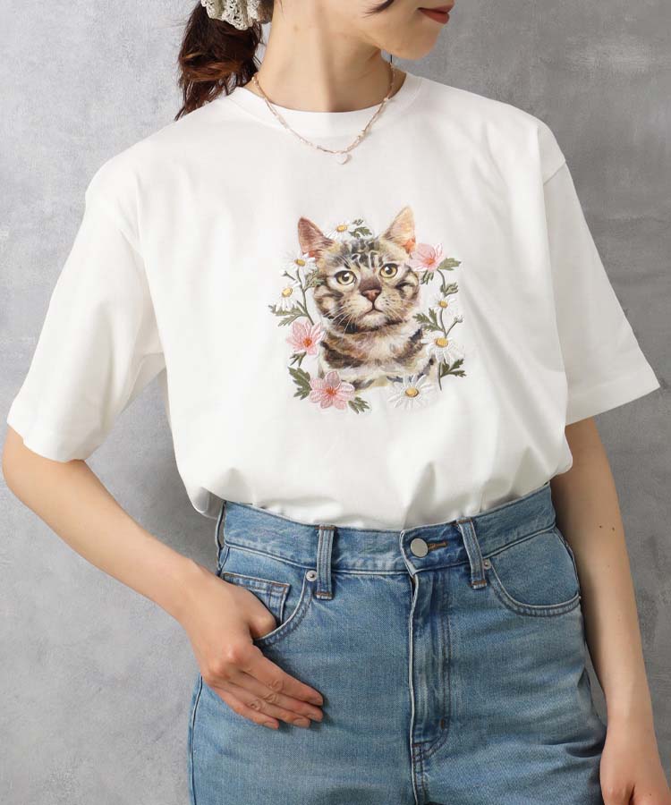 le petaleトラネコフラワー刺繍Tシャツ