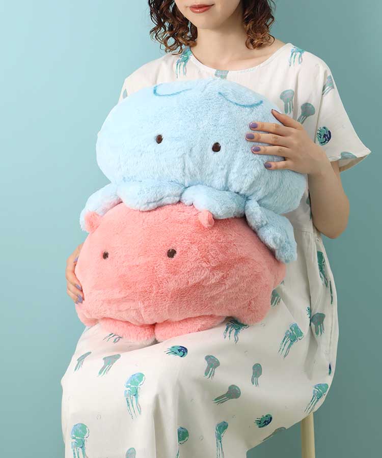 海中散歩もちだっこクッション