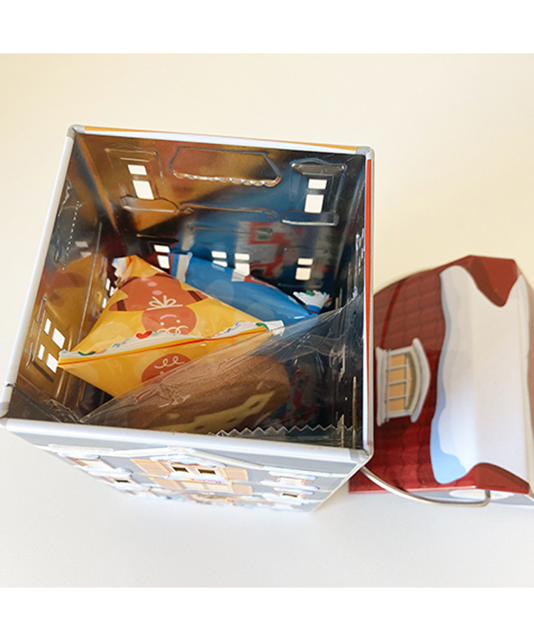 エウレカ クリスマスランタン缶