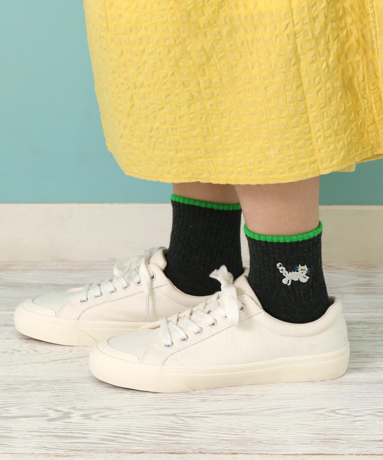 ほそぼそです❊。* CYILABO刺繍ロークルーソックス ソックス 靴下 レディース