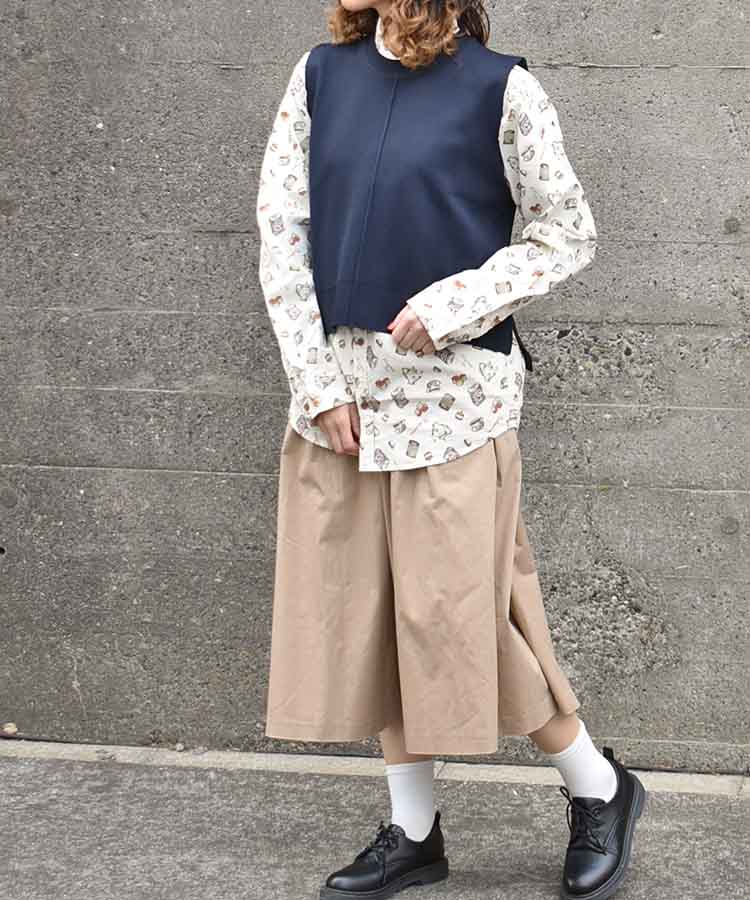 総柄プリントシャツ