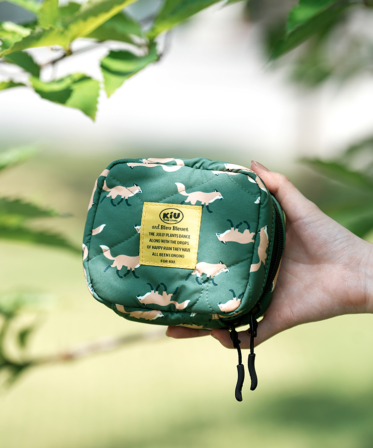 【KiU and BleuBleuet】KiUパデッドスクエアポーチ