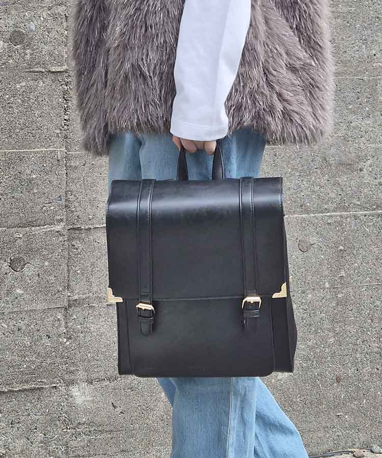 ベルト縦型サッチェルバッグ