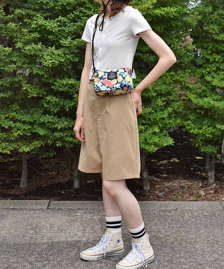 【KiU and BleuBleuet】KiUパラコードサコッシュポーチ