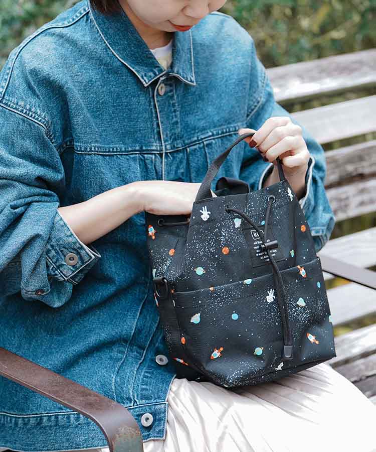 KiUポケッタフルミニバッグ