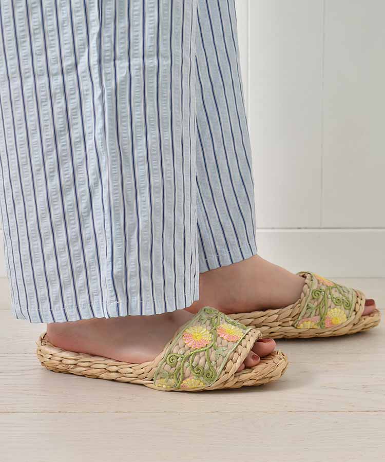 ≪SALE≫フラワー刺繍リボンガマスリッパ