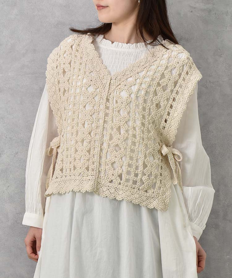 かぎ針サイドリボンベスト