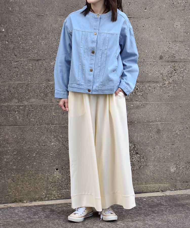 タックボリュームパンツ