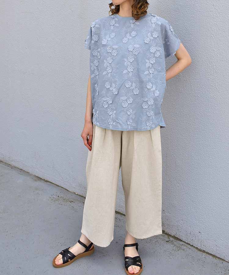 シンプルタックパンツ