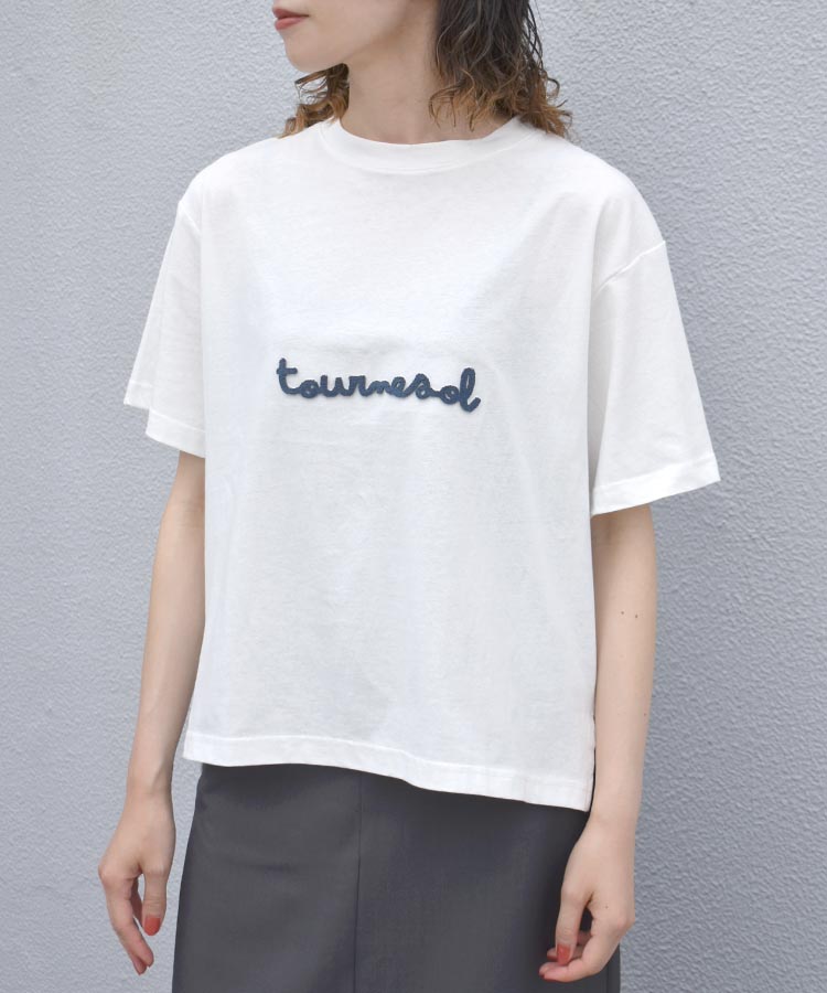 ブラシ刺繍ワイドクルーネックTシャツ