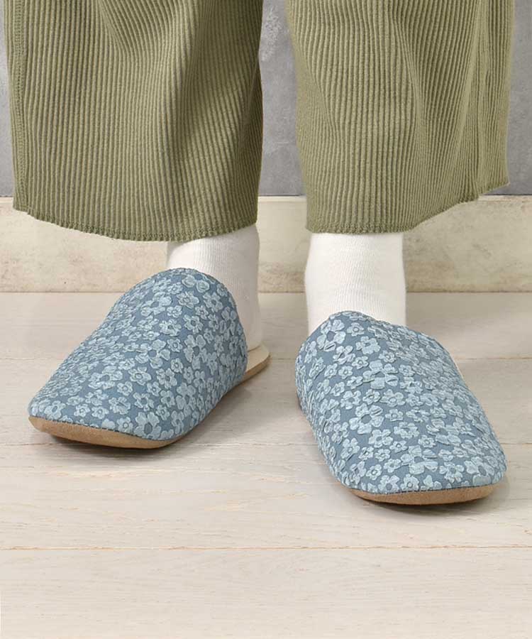 フラワー柄パフィースリッパ
