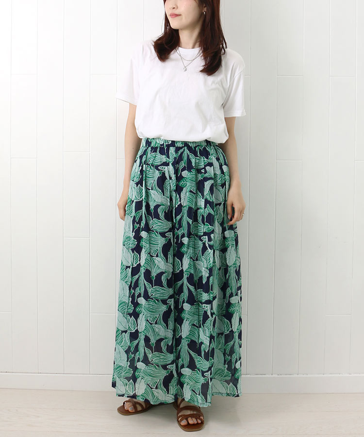 ≪SALE≫総柄フレアパンツ