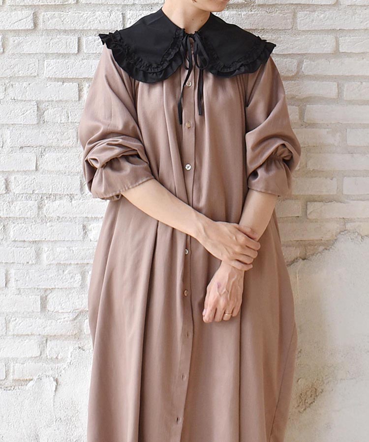 ≪SALE≫フリルリボン付け襟