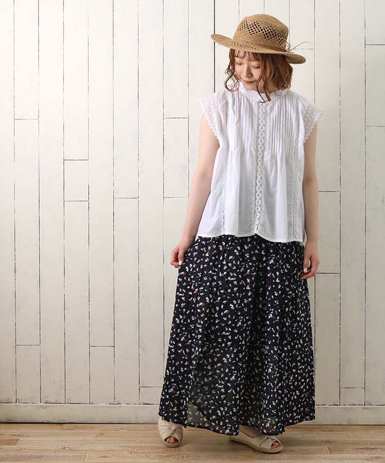≪OUTLET≫小花柄コットンボイルパンツ
