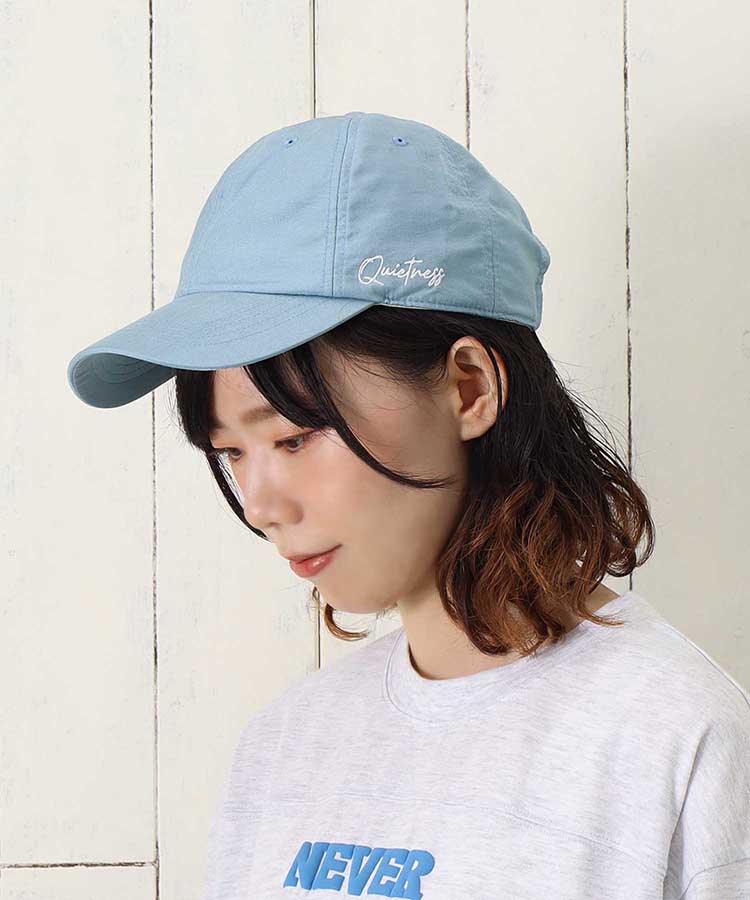 シャイニー刺繍キャップ