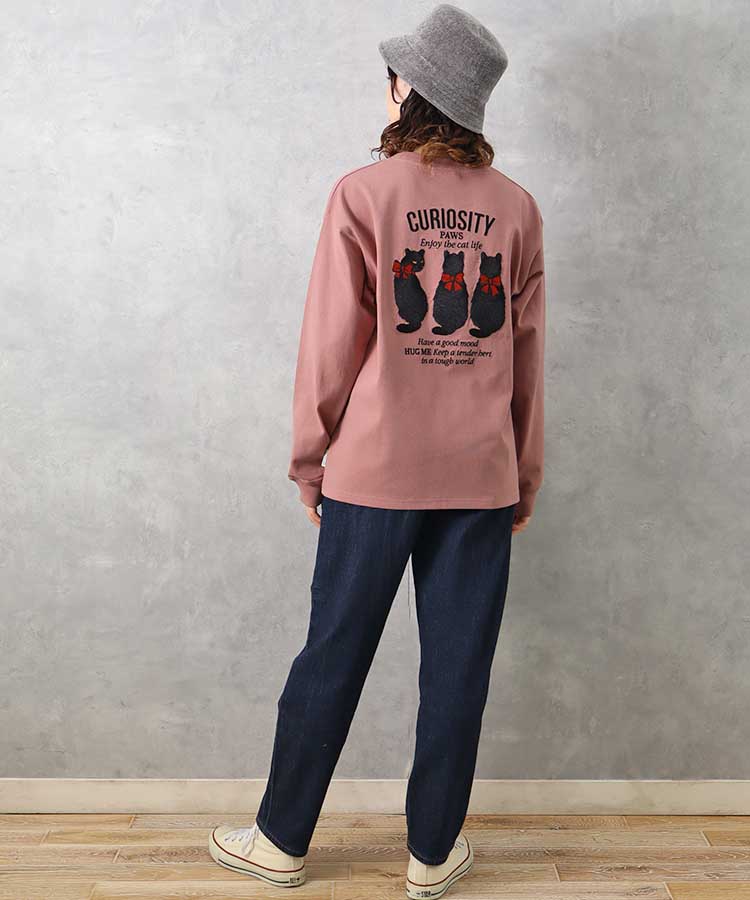 クロネコ刺繍ロンT