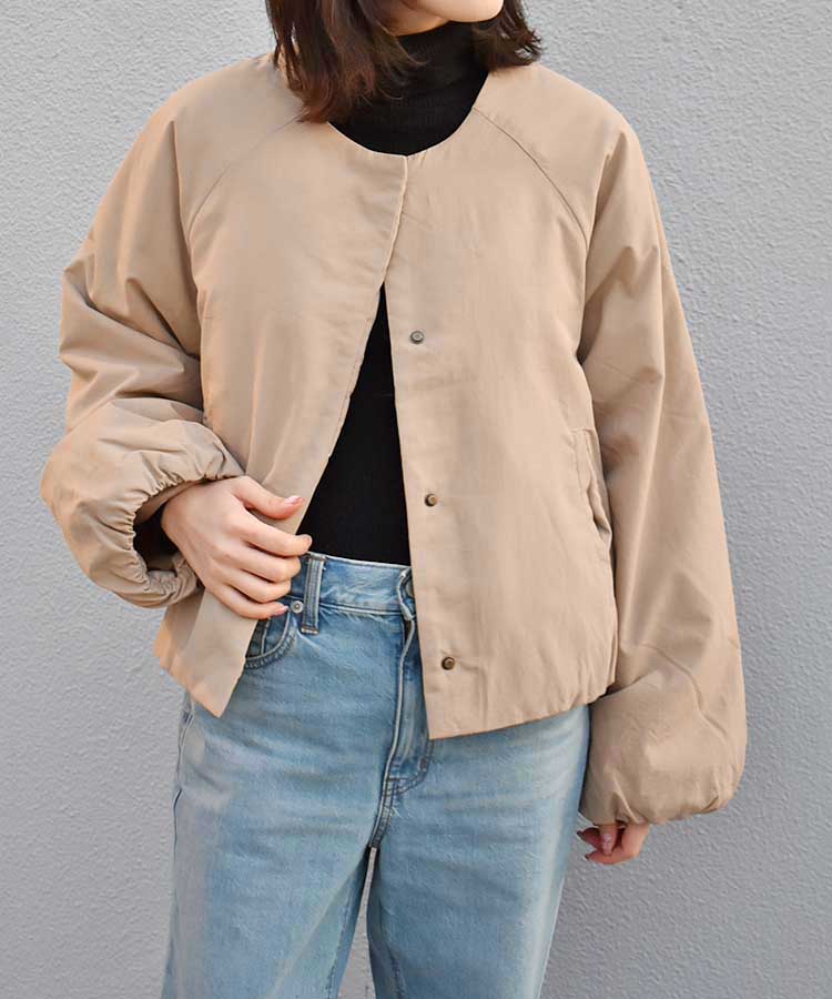 中綿ショートコート