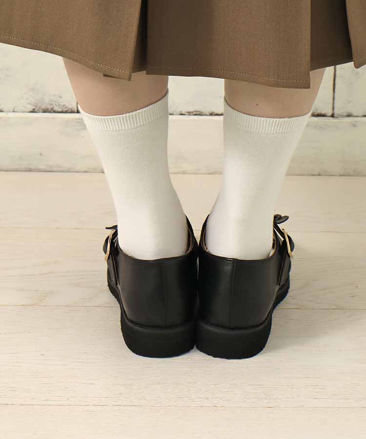 タッセル付きローファー