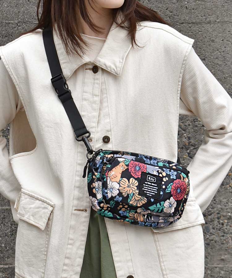 KiUフロントポケットミニショルダー