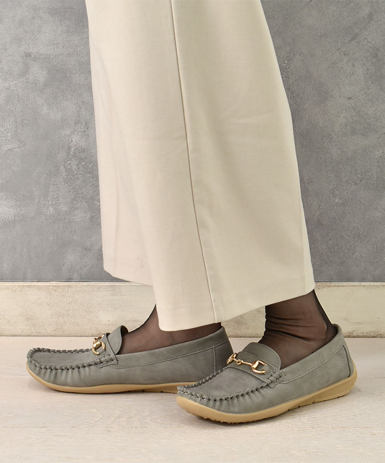 タッセル付きドライビングシューズ