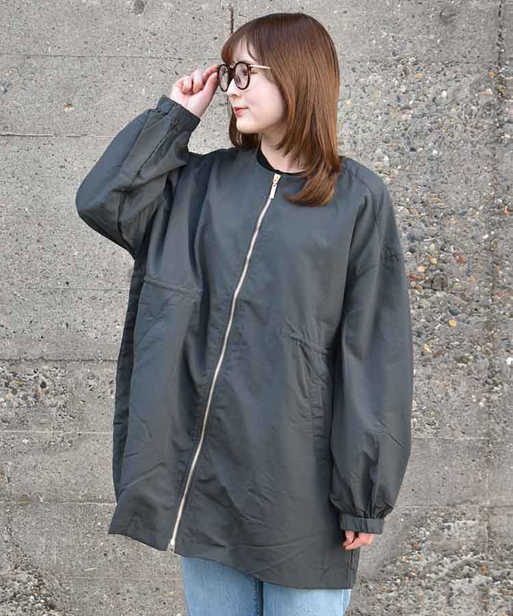 撥水加工ミドル丈コート