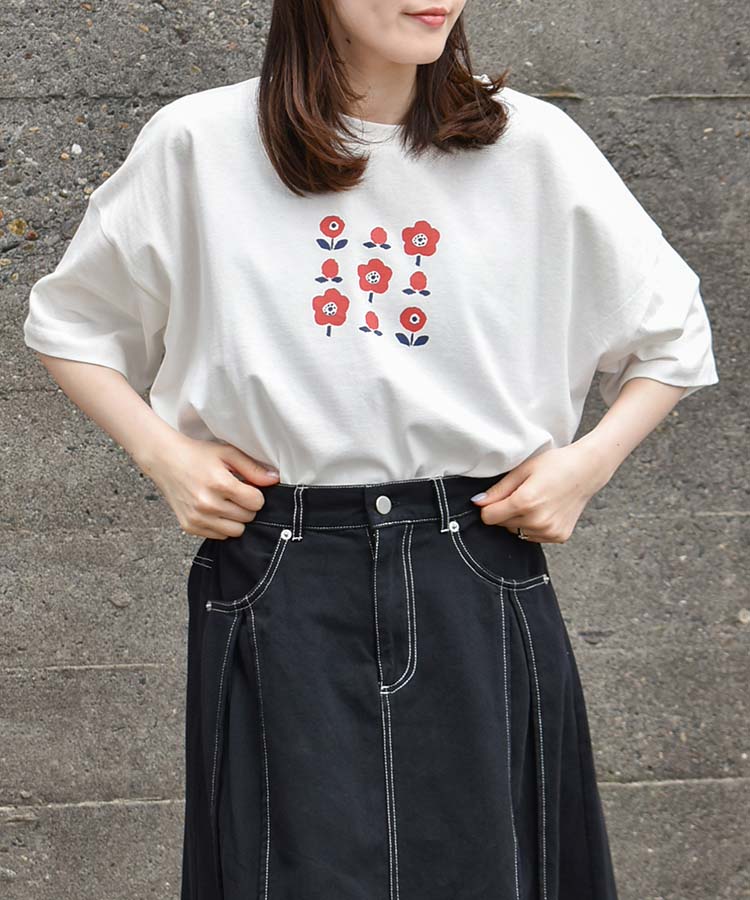 フラワーコットンＴシャツ