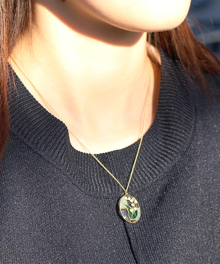 フラワーステンドグラスネックレス