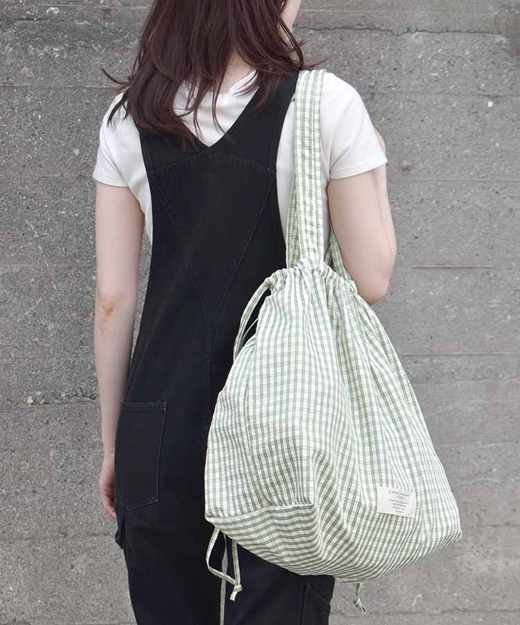 くるっとコンパクトチェック巾着トート