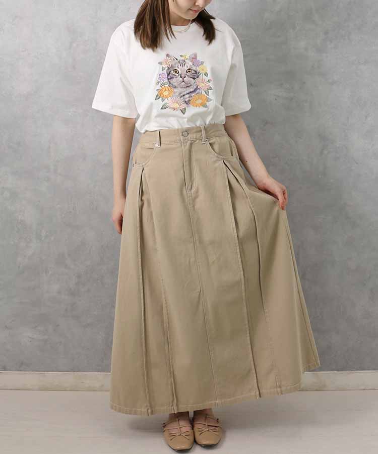le petaleフラワー刺繍catTシャツ