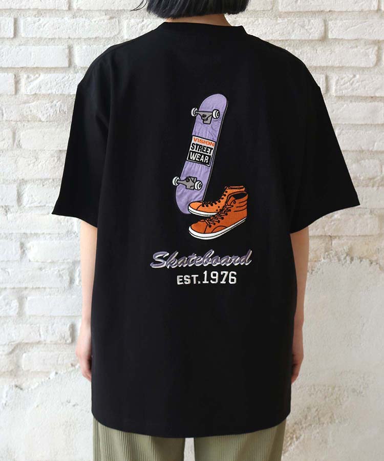 ≪SALE≫スケートサテンワッペンイラストTシャツ
