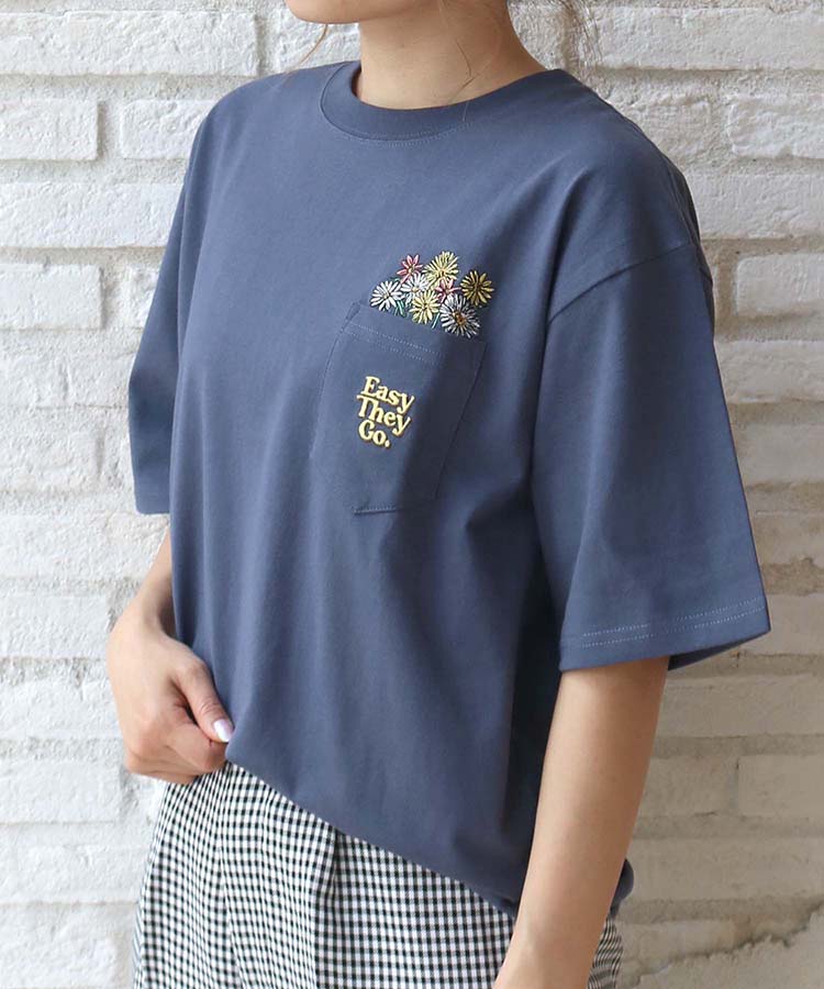 ≪SALE≫刺繍ポケットフラワーTシャツ