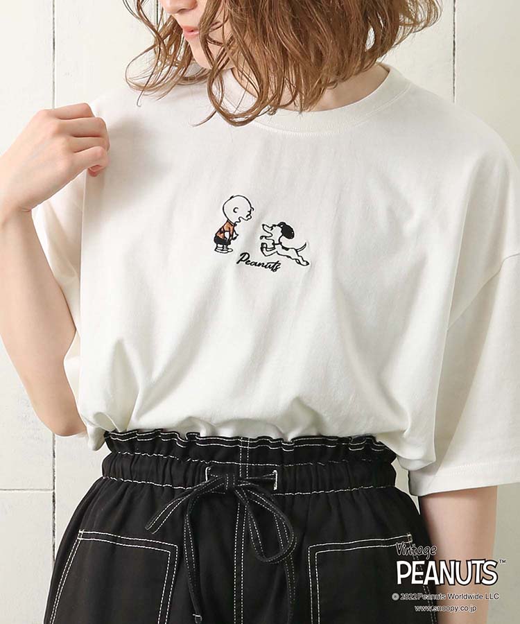 ≪OUTLET≫スヌーピー刺繍Tシャツ