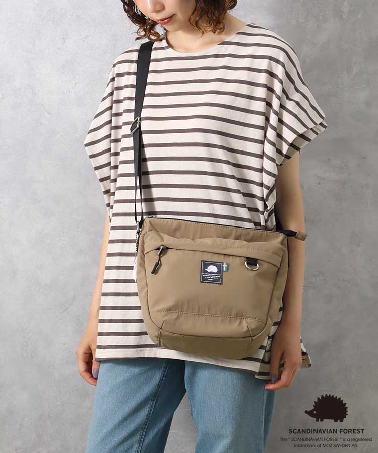 スカンジナビアンフォレストアクティブショルダー
