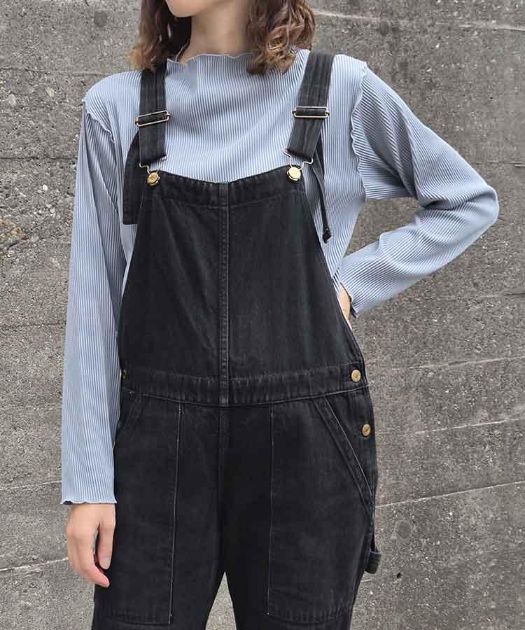 カットプリーツメローボトルネックプルオーバー