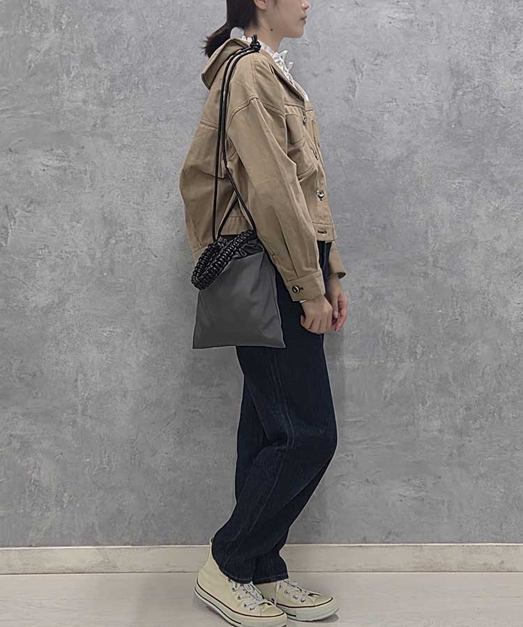 編み込み巾着ショルダー