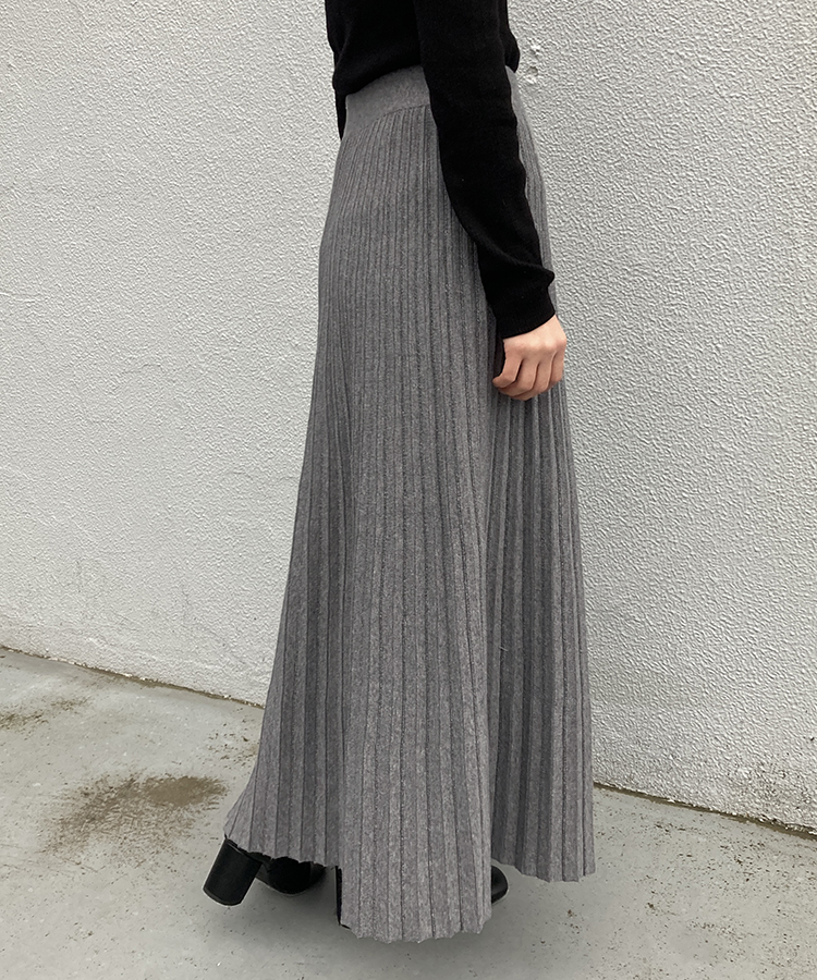 ストライプラメプリーツスカート