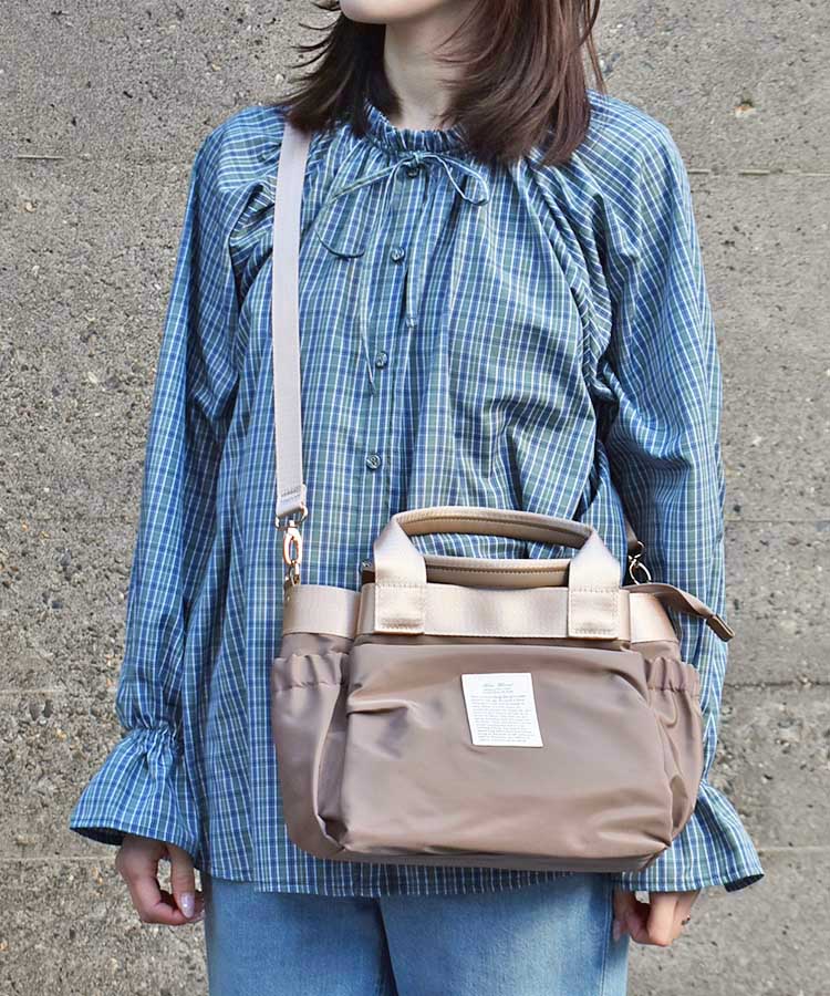 テンポケット2WAYショルダートート