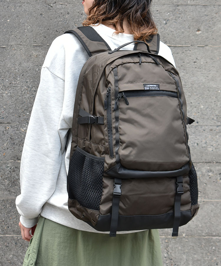 KiU LCバックパック