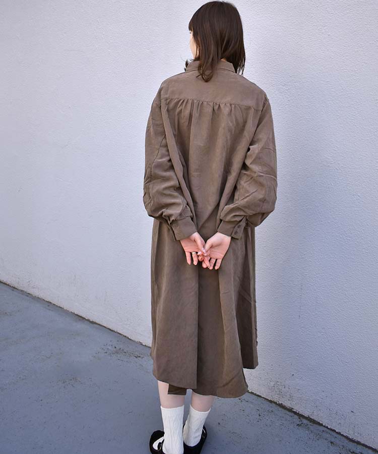 ピーチ起毛袖ボリュームシャツワンピース