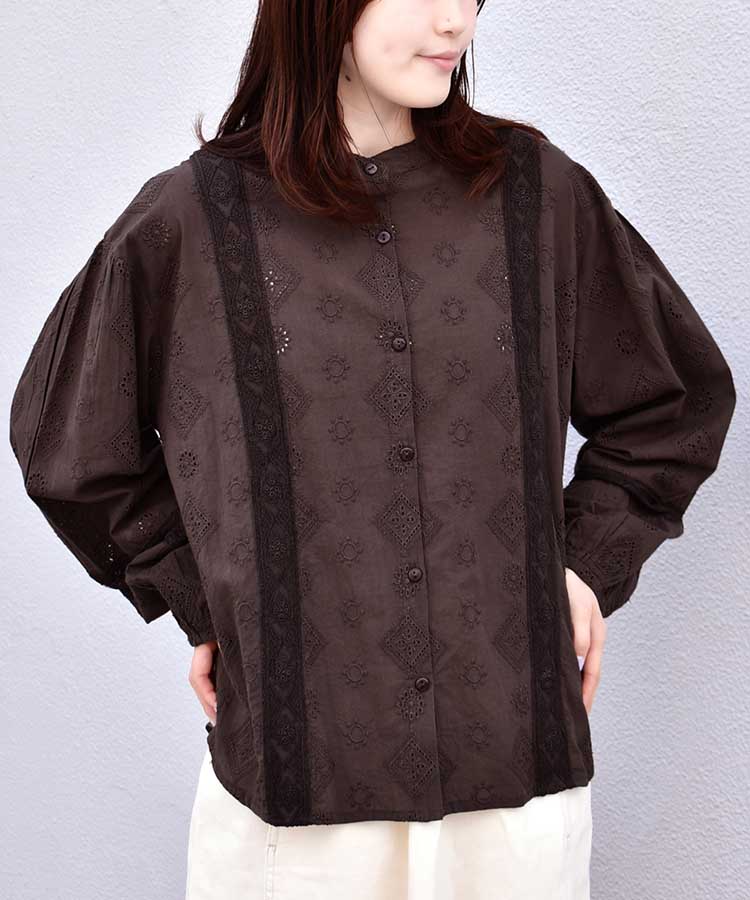 シフリー刺繍ブラウス