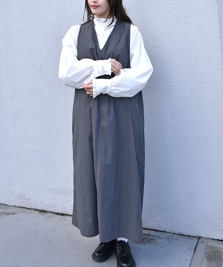 ナイロンワッシャージャンパースカート