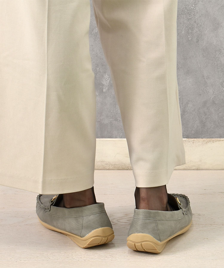 タッセル付きドライビングシューズ