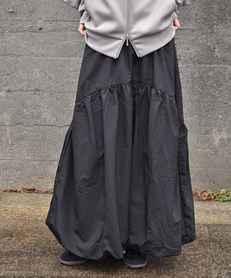 タフタバルーンスカート