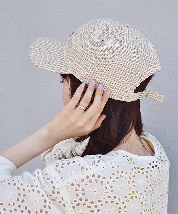 チェック刺繍キャップ