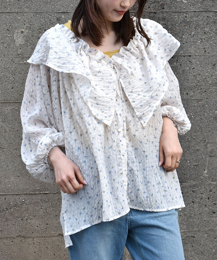 プチフラワーフリルブラウス