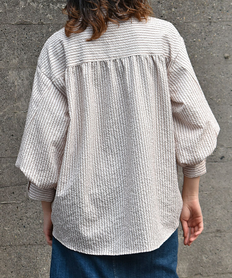 ストライプボリューム袖ブラウス