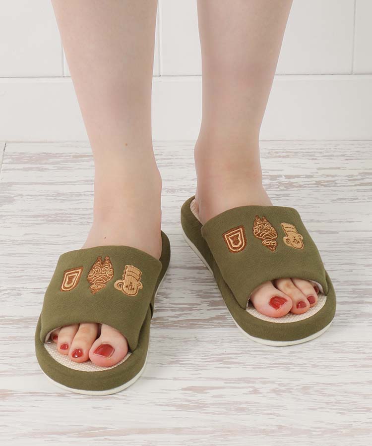 ミュージアム刺繍麻スリッパ