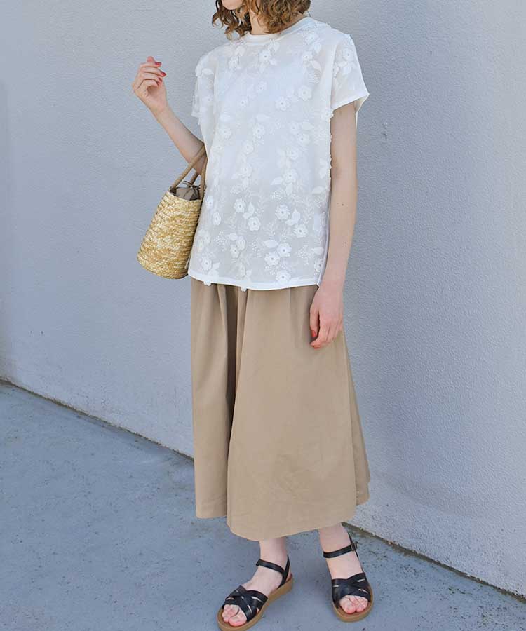 フラワー3D刺繍TシャツNO2
